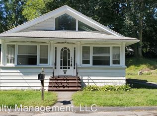 32 Quaboag St, Worcester, MA 01602