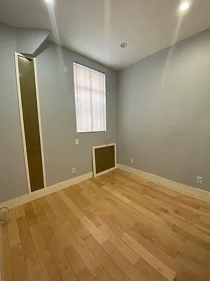 Rented by Douglas Elliman | media 15