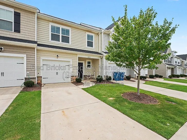 8151 Sheffield Dr — Photo 3