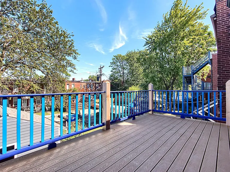 Large Back Balcony