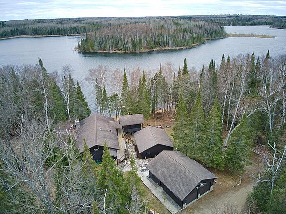 2nd image of 50685 Ridge Rd