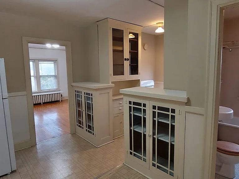 1168 Grand Ave — Photo 9