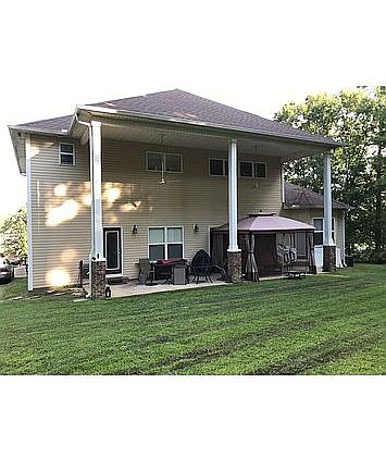 3rd image of 129 Wispy Willow Dr