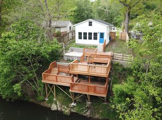 240 Fredonia Rd, Manchester, TN 37355