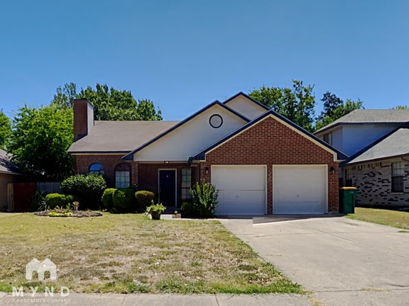 837 Collins Blvd