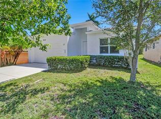 2916 Lincoln St, Hollywood, FL 33020