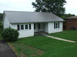 1504 Willow St, Morristown, TN 37814
