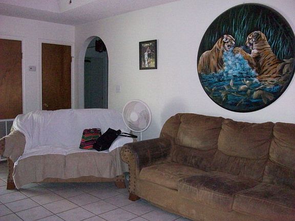 3rd image of 1212 Tangelo Ct