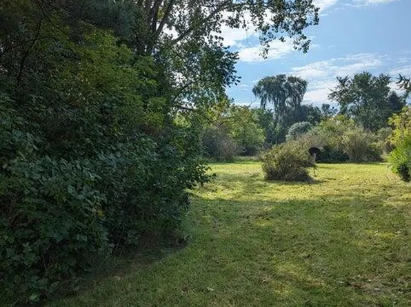 Sisco St, Westport, NY 12993