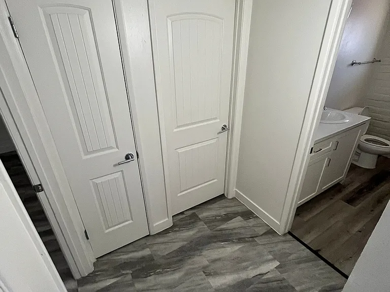 2905 N Euclid Ave — Photo 14