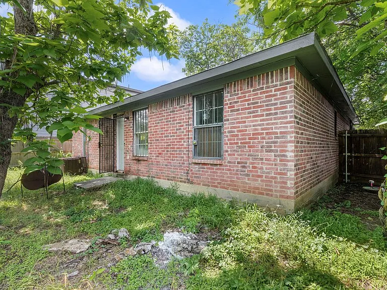2526 Exeter Ave — Photo 19