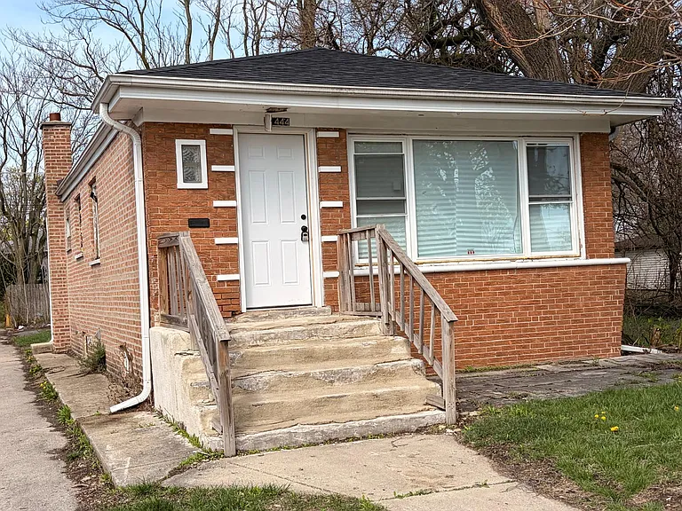 11444 S Carpenter St — Photo 1