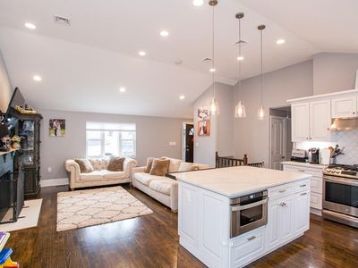 255 Parker St, Newton, MA, 02459