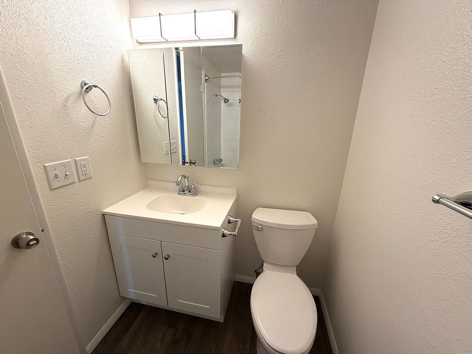Parkway Apartments — Photo 3