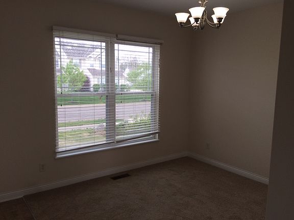 3rd image of 631 Scott Farms Blvd