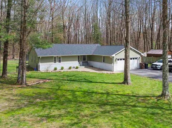 7376 N Haywood Farms Rd, Brazil, IN 47834