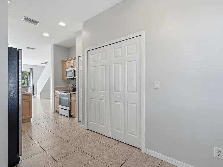 11023 Winter Crest Dr — Photo 17