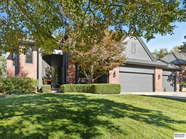 3333 N 129th Cir, Omaha, NE 68164