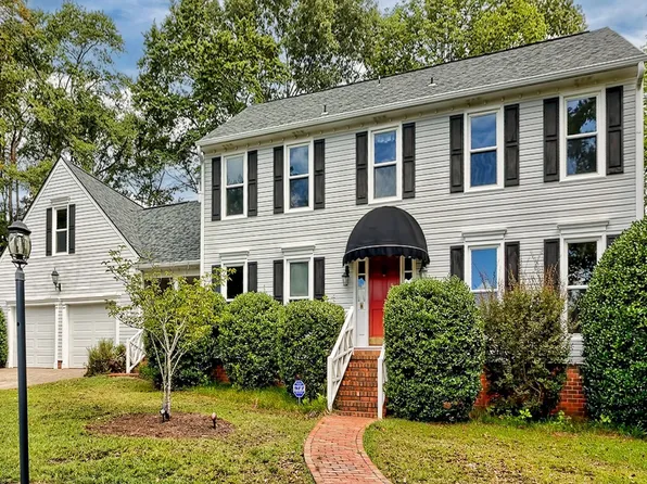 2421 Owl Cir, West Columbia, SC 29169