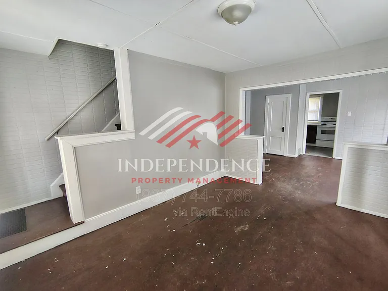 515 Mertland Ave — Photo 4