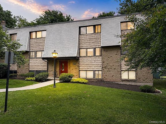 3rd image of 20 Pierces Road #41