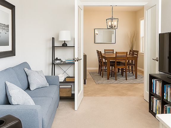 Office/den/3rd bedroom