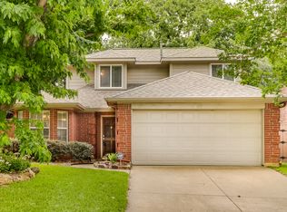 1439 Hampton Rd, Grapevine, TX 76051
