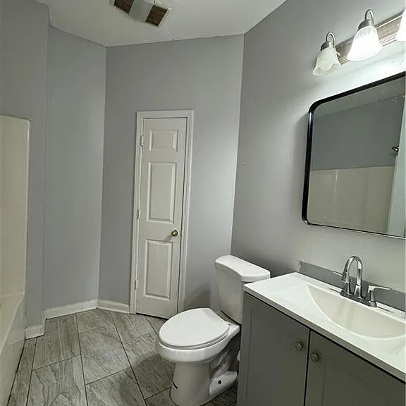 3507 Clermont Dr — Photo 6