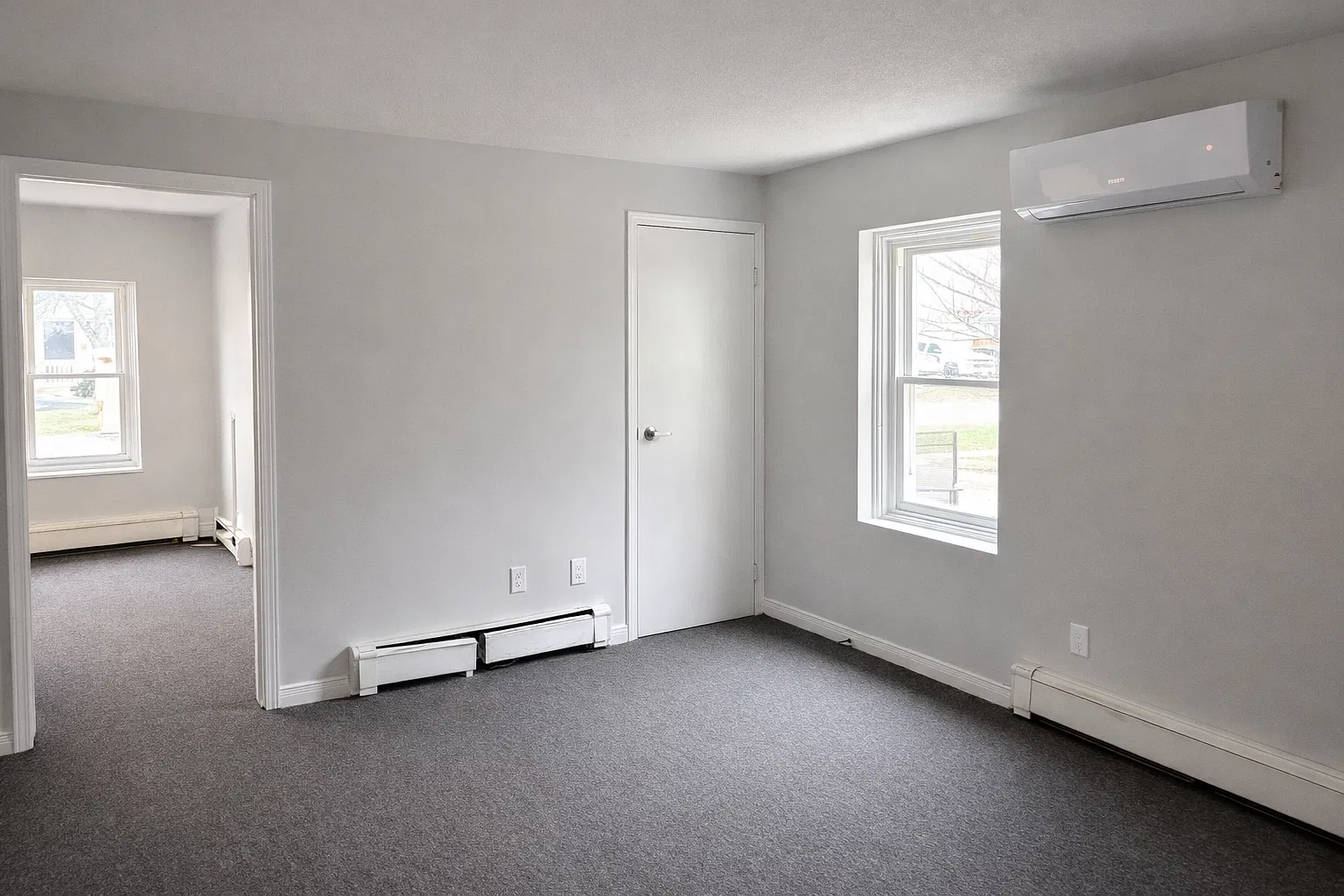 22 Dacotah Street, St. Catharines — Photo 3
