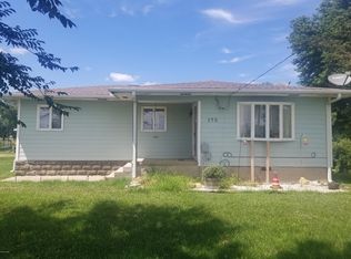 172 E 610th Ave, Girard, KS 66743