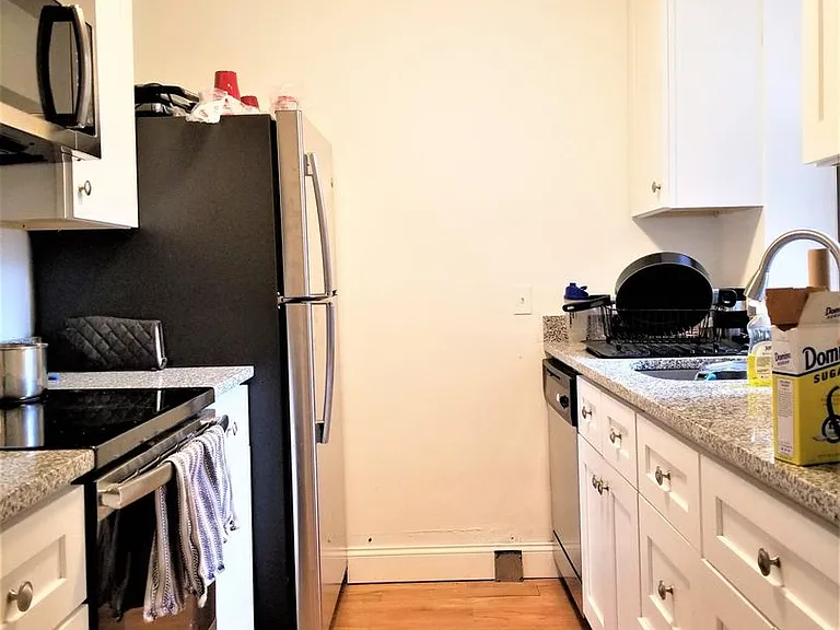 768 Columbus Ave #A5 — Photo 17