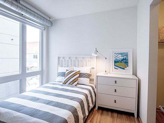 7West Apartment Homes Bedroom