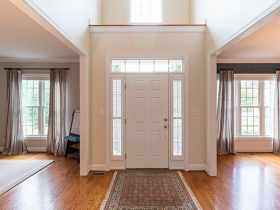 4th image of 104 Bethel Park Dr