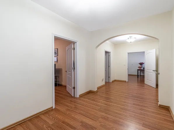 3817 Oceanic Avenue image 14 of 37