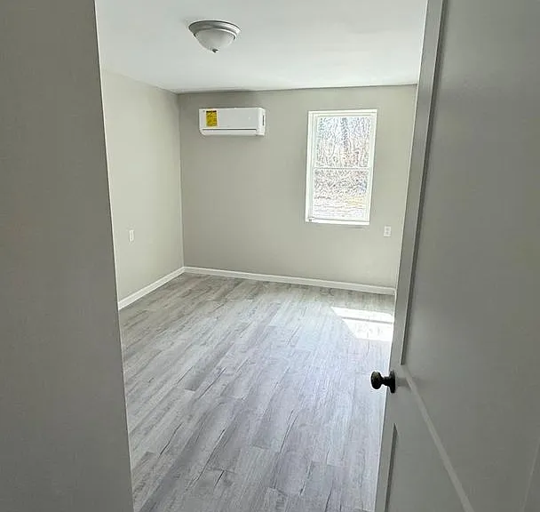1506 Wendell Ave — Photo 4