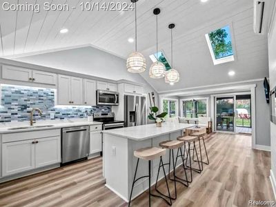 11765 Patterson Lake Dr, Pinckney, MI, 48169