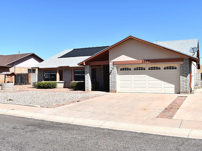 3547 Briarwood Dr — Photo 16