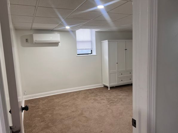 183 Sedgwick Ave #BASEMENT