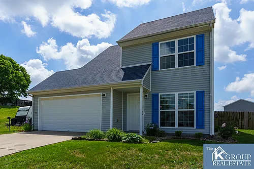 310 Ivy Pointe Dr Photo 1