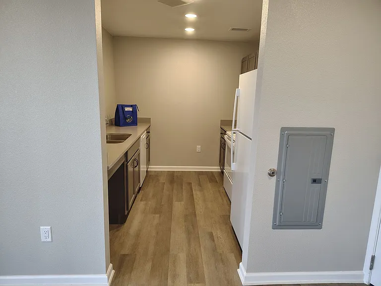 Legacy Arvada Senior Apartments — Photo 29