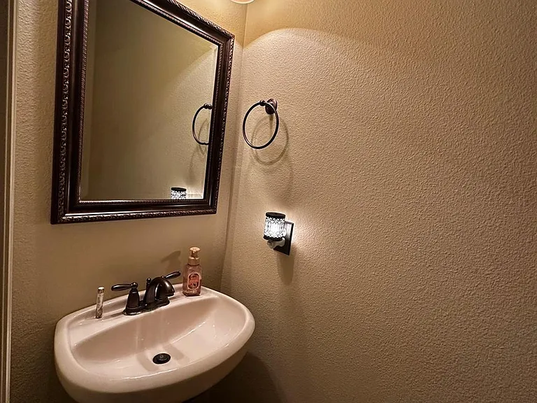 5615 Ashford Ridge Ln — Photo 12
