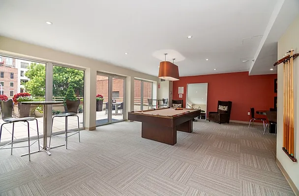 Rented by REAL New York | media 8