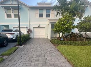 909 Seabright Ave, West Palm Beach, FL 33413