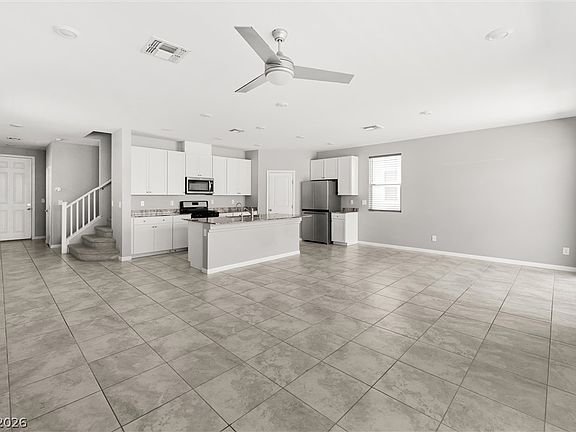 4th image of 10163 Kings Amethyst St