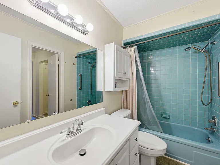 6355 New Market Way — Photo 25
