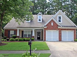 2572 Walnut Tree Ln, Buford, GA 30519