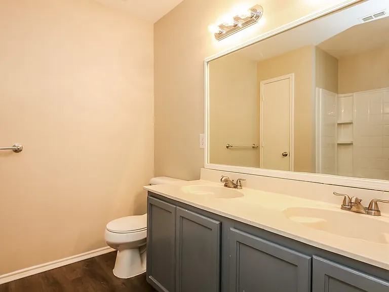 3032 Picket Fence Dr — Photo 16