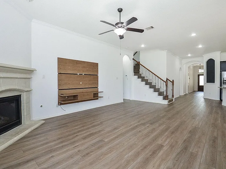 14806 Raleighs Meadow Ct — Photo 10