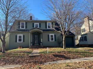 679 S McCann Ave, Springfield, MO 65804