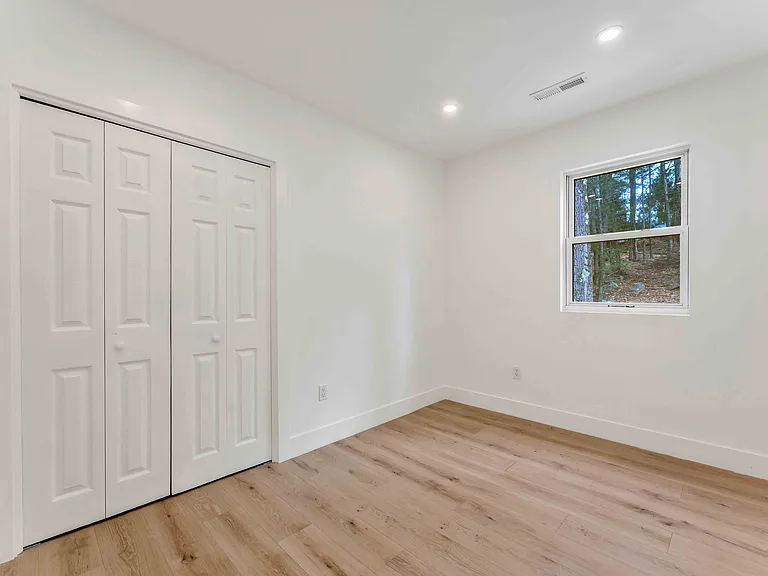 107 Juniper Dr — Photo 15